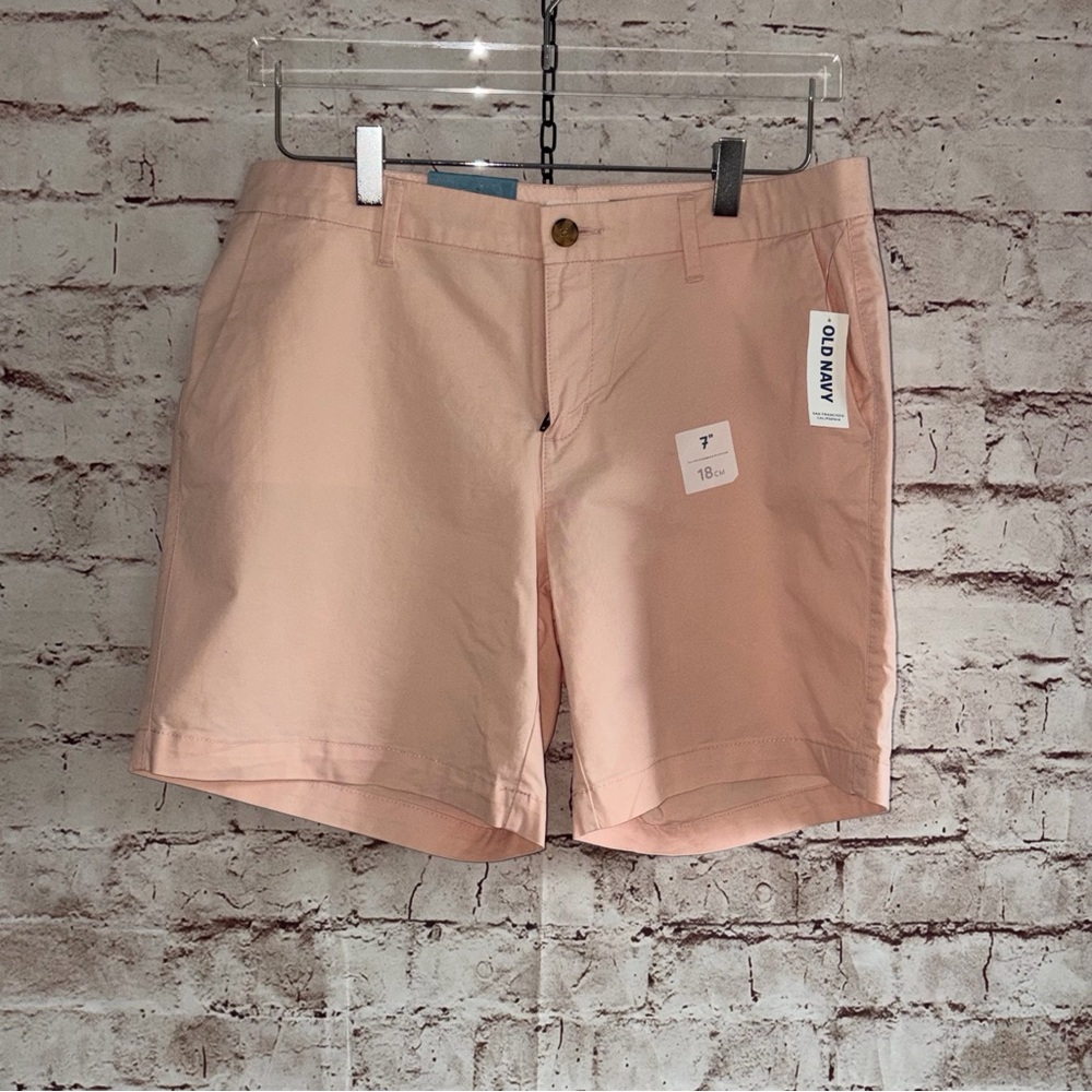Old Navy Women's Light Pink Chino Bermuda Shorts